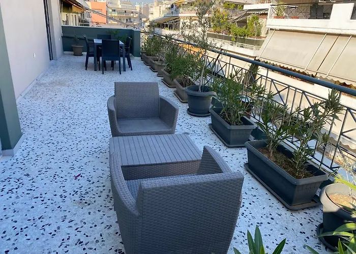Asimina Apartment, Kerameikos Metro Station