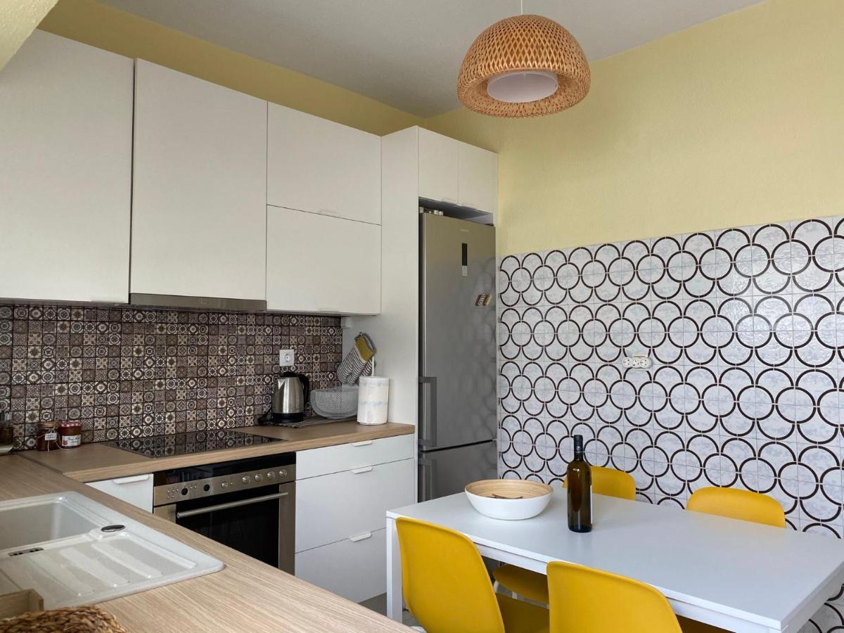 Asimina Apartment, Kerameikos Metro Station Apartment *